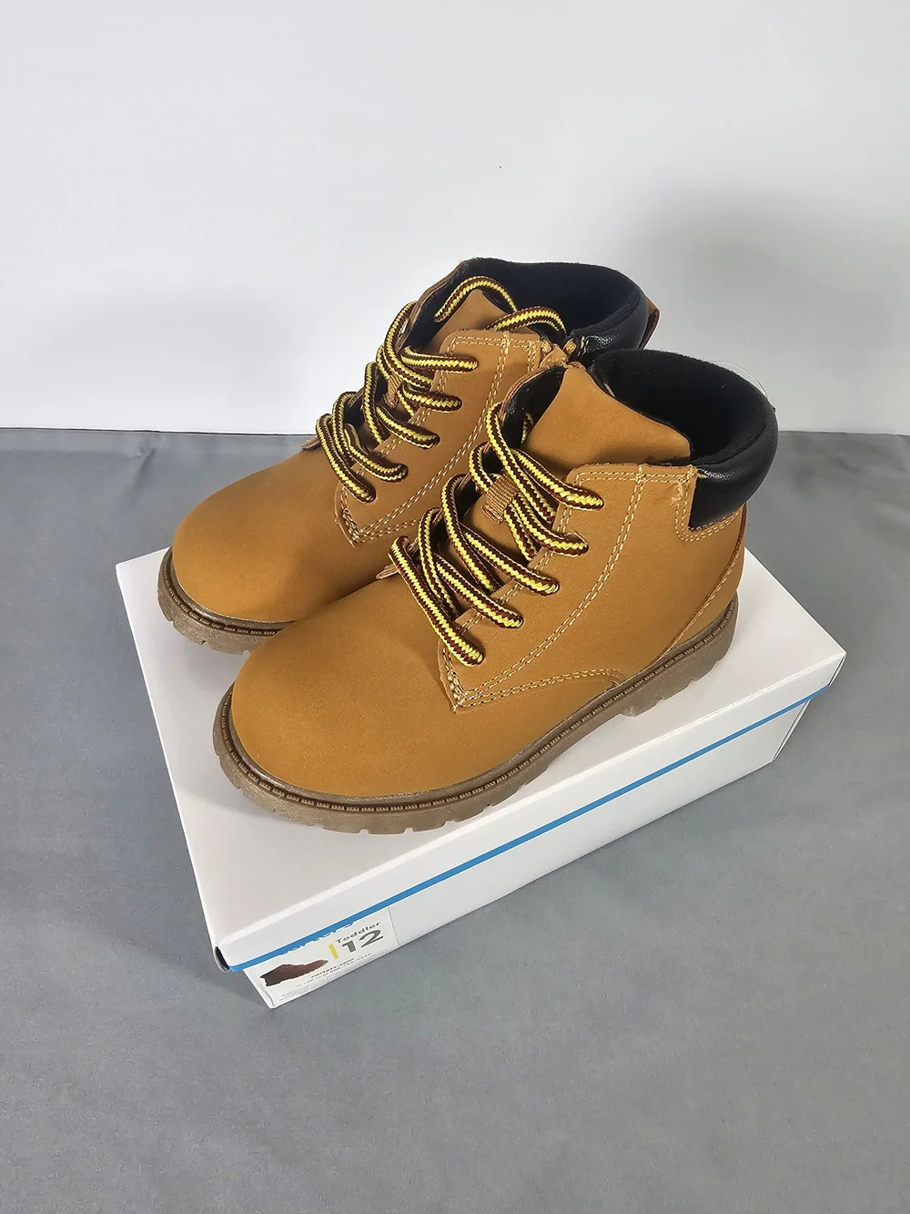 NEW Carter's Toddler Boys Tan Lace-Up Work/Classic Hiking Style Boots Size 12